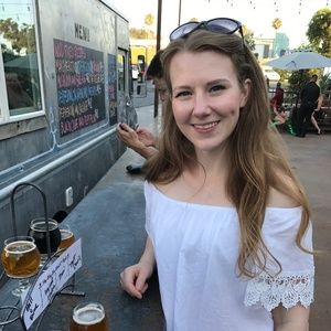 Meet your Posher, Nicole